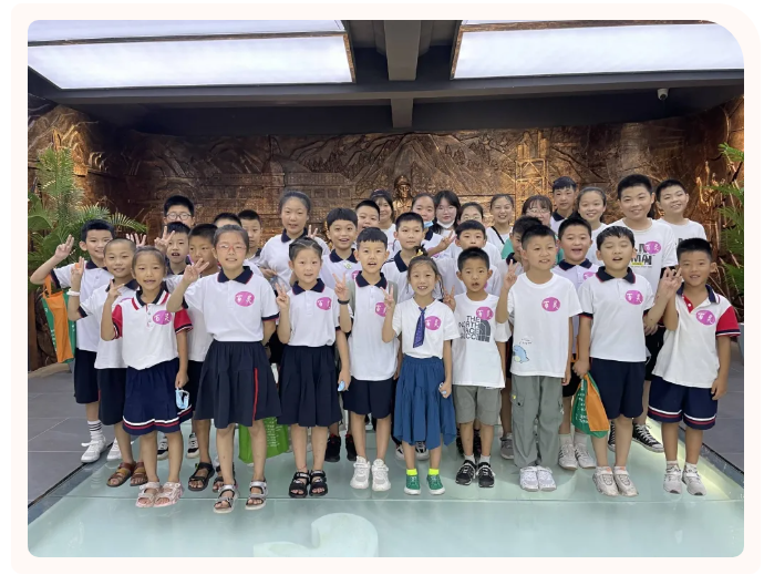 【企業(yè)開放日】百靈藝校師生到重山集團開展研學(xué)活動7