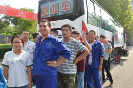 “奉獻(xiàn)點(diǎn)滴之愛，弘揚(yáng)熱血重山” ——集團(tuán)組織愛心公益獻(xiàn)